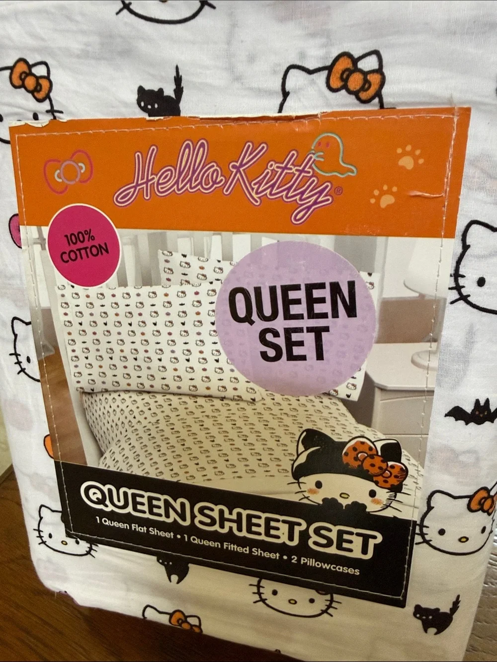 Hello Kitty Halloween Queen Sheet Set – White with Orange & Pink/purple Accents.